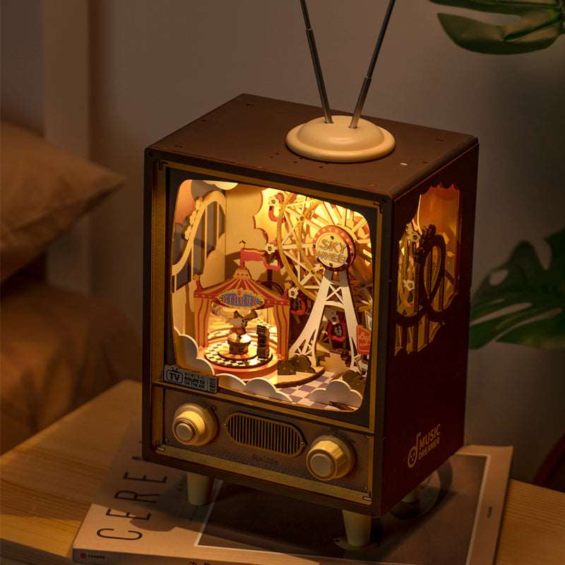 Sunset Carnival Music Box Rolife AMT01