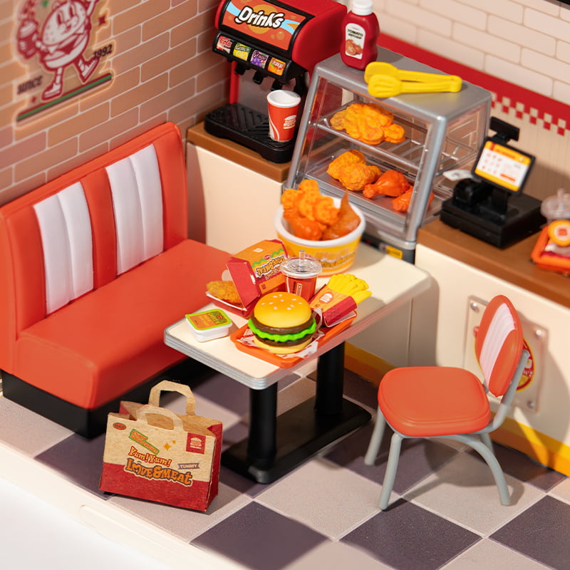 Rolife Yum Yum Burgers DIY Plastic Miniature House DW010