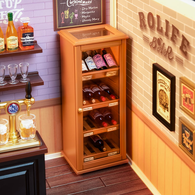 Rolife Leisurely Cheers Bar DIY Plastic Miniature House DW012